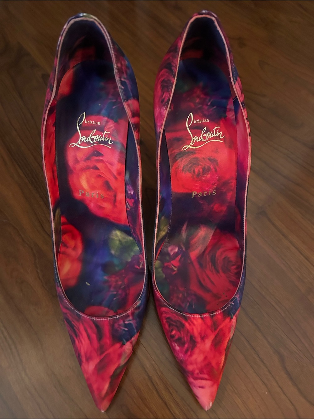 Christian Louboutin Red Rose So Kate Pointed-Toe Pumps 38.5 Almost New